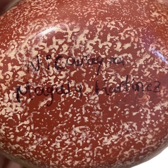 Pair Hand Sculpted Pottery Fish And Bird Vase Hand Tooled - Picture 12 of 15